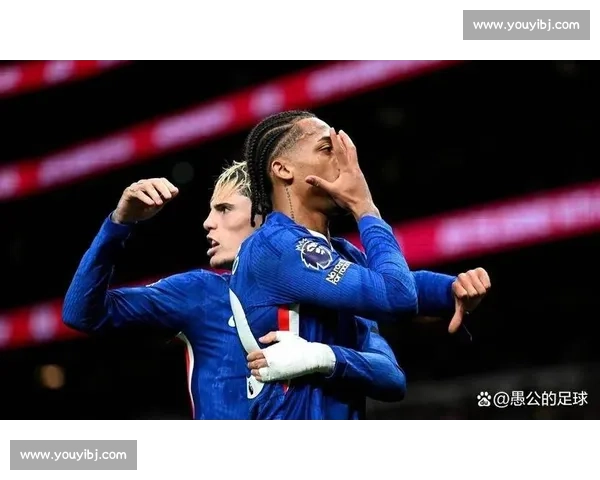 狼队官宣费尔 - 洛佩斯加盟 2300 万欧 + 200 万浮动签西班牙新星